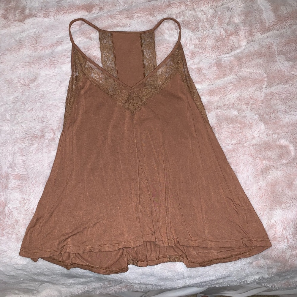 Brown tank